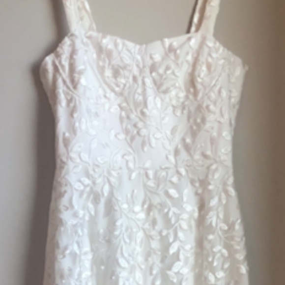 Sau Lee Ambrose Embroidered Dress - Picture 1 of 7